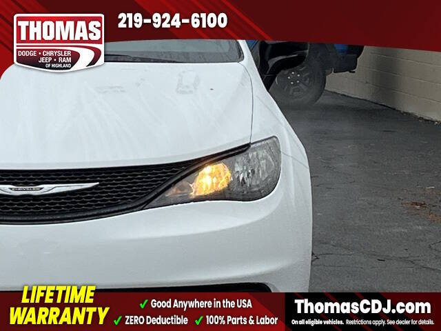 2026 Chrysler Voyager LX