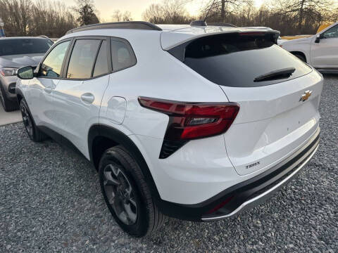 2025 Chevrolet Trax LT
