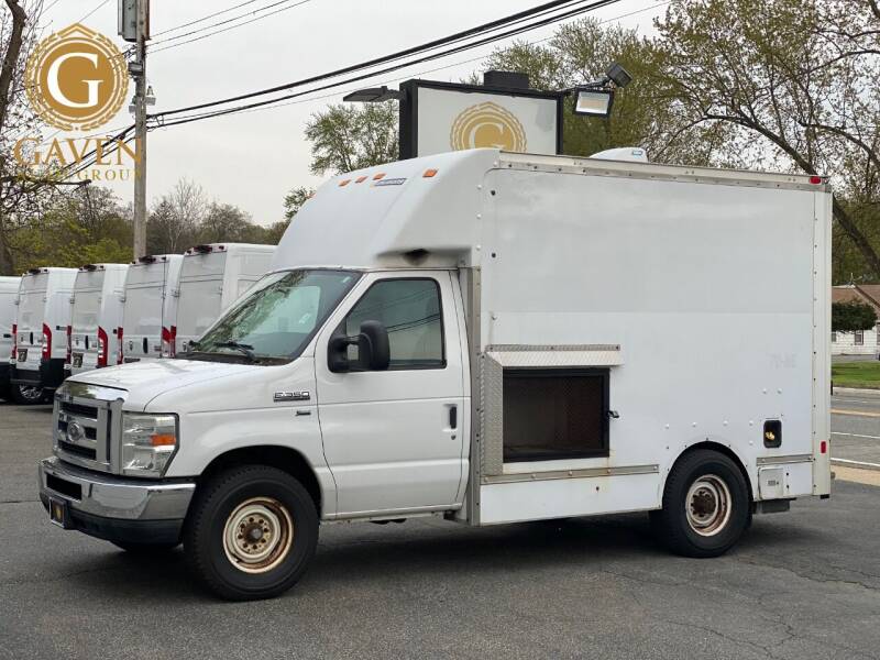 2011 Ford E-Series Chassis for sale at Gaven Commercial Truck Center in Kenvil NJ