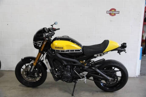 2016 Yamaha XSR900
