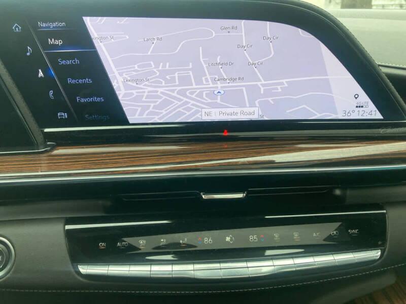 2024 Cadillac Escalade Premium Luxury