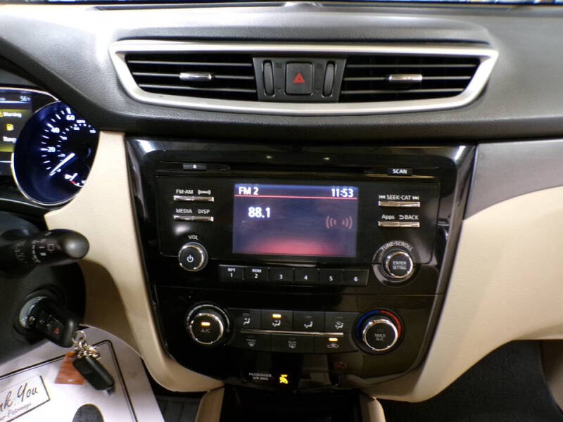 2016 Nissan Rogue S