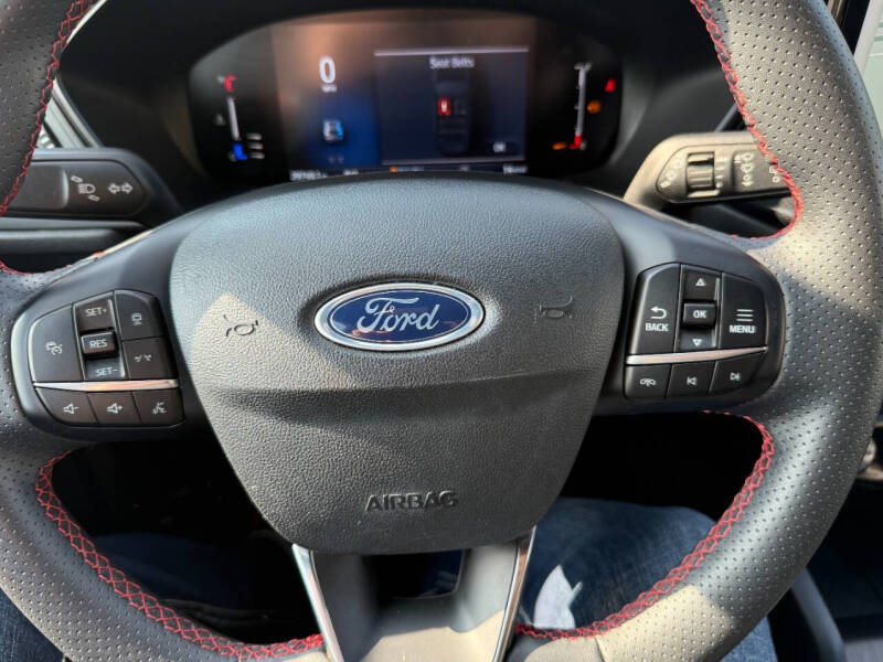 2024 Ford Escape ST-Line