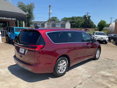 2023 Chrysler Pacifica Touring L