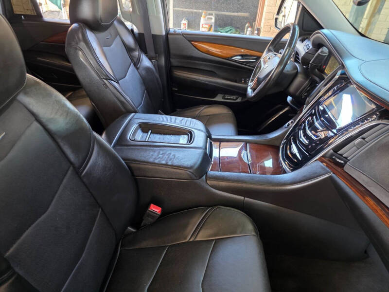 2015 Cadillac Escalade Premium