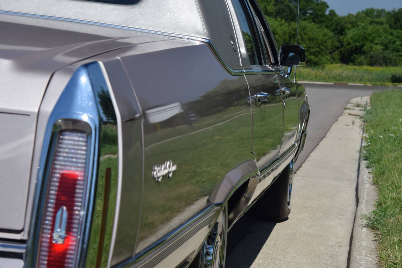 1991 Cadillac Brougham 63