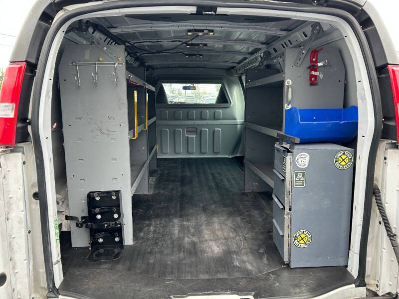 2020 Chevrolet Express 2500