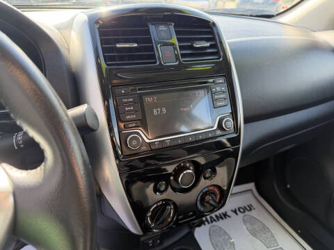 2018 Nissan Versa SV