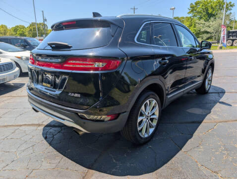 2016 Lincoln MKC Select