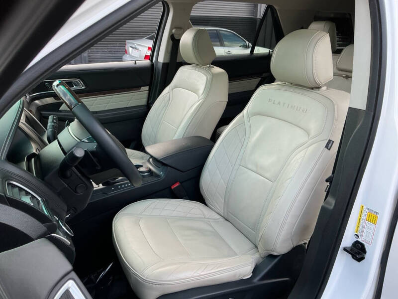 2016 Ford Explorer Platinum