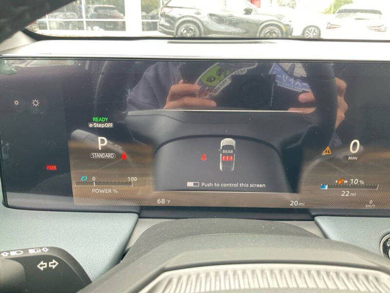 2026 Nissan LEAF Platinum+