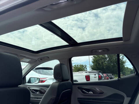 2023 GMC Terrain SLT