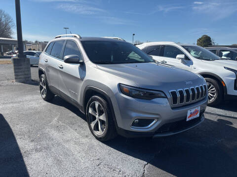 2020 Jeep Cherokee for sale at McCully's Automotive - Trucks & SUV's in Benton KY