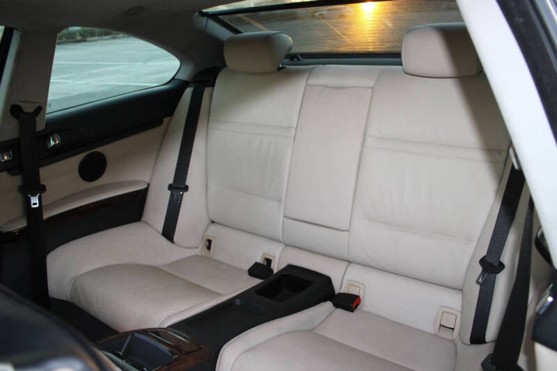 2012 BMW 3 Series 328i