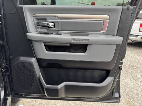 2016 RAM 1500 Big Horn