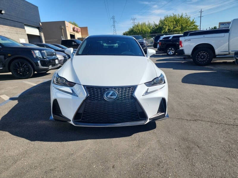 2017 Lexus IS 200t