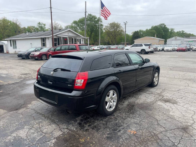 2005 Dodge Magnum SXT
