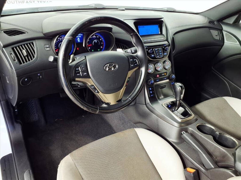 2015 Hyundai Genesis Coupe 3.8