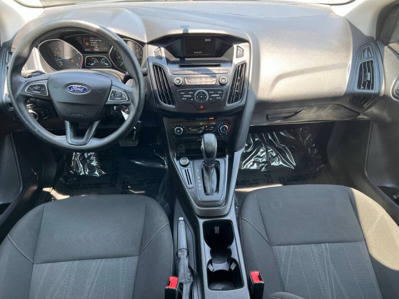 2017 Ford Focus S