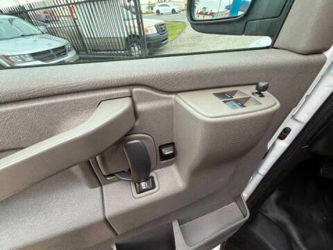 2020 Chevrolet Express 2500