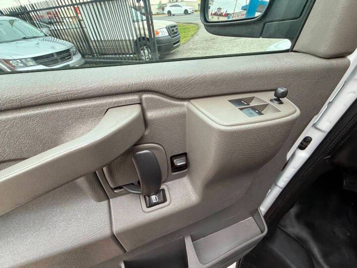 2020 Chevrolet Express 2500