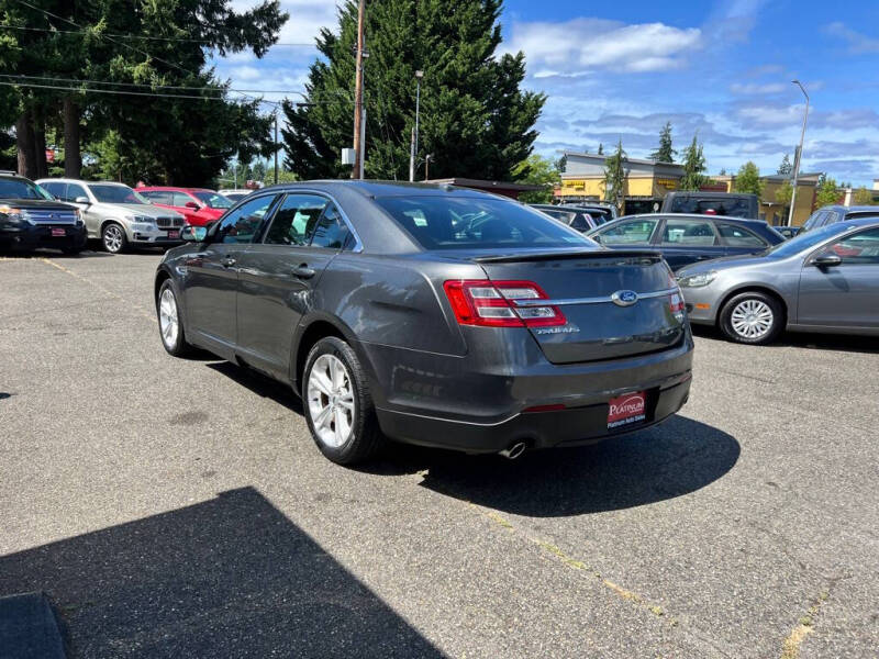 2018 Ford Taurus SEL