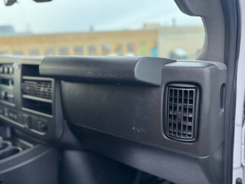 2019 Chevrolet Express 2500