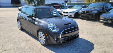 2020 MINI Hardtop 2 Door for sale at Trade FL INC in Boca Raton FL