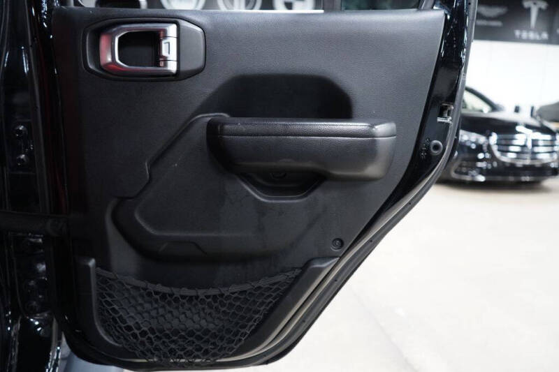 2020 Jeep Wrangler Unlimited Willys