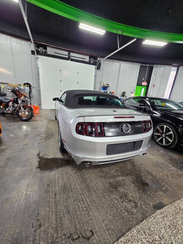 2013 Ford Mustang GT Premium