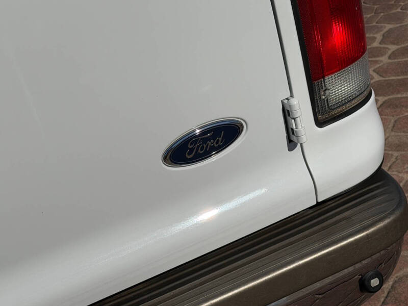 2000 Ford Excursion Limited