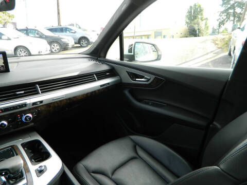 2018 Audi Q7 2.0T quattro Premium Plus