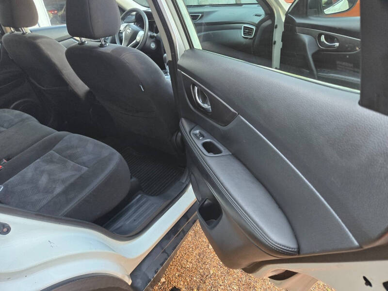 2016 Nissan Rogue S