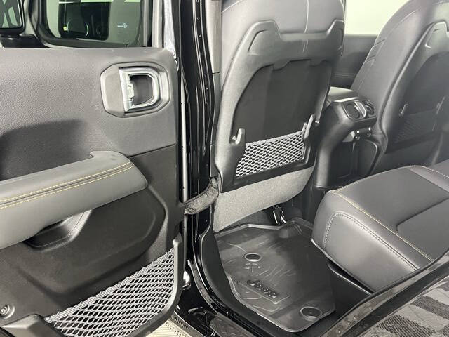 2025 Jeep Gladiator Sport S