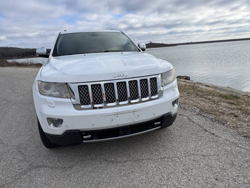 2013 Jeep Grand Cherokee Overland Summit