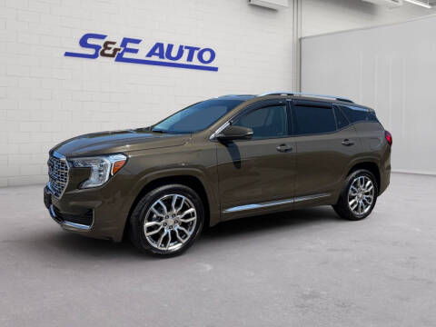 2023 GMC Terrain Denali