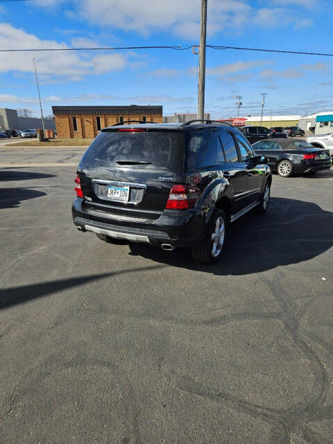 2008 Mercedes-Benz M-Class for sale at Car Smart Of St. Cloud in Saint Cloud, MN