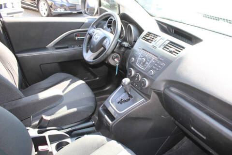 2012 Mazda MAZDA5 Touring