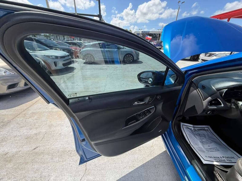 2017 Chevrolet Cruze LT Auto