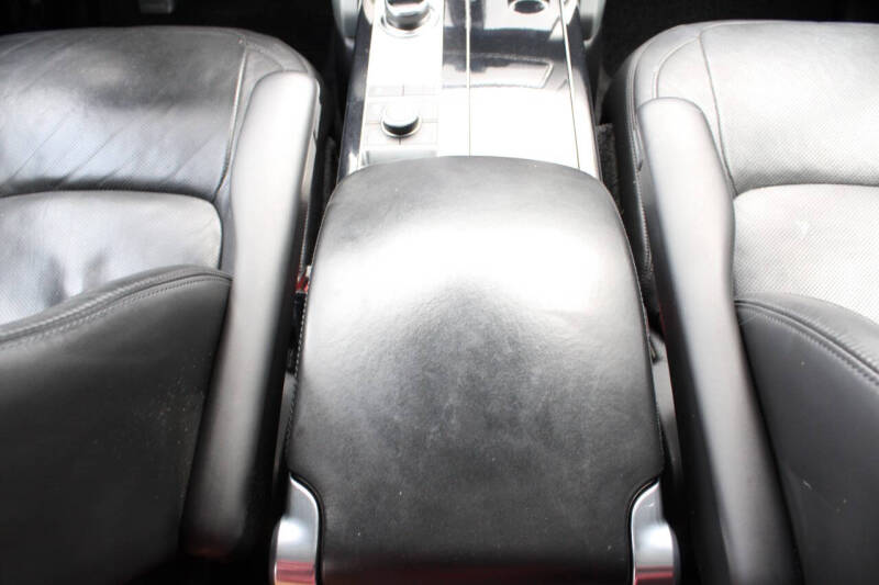 2020 Land Rover Range Rover P525 HSE