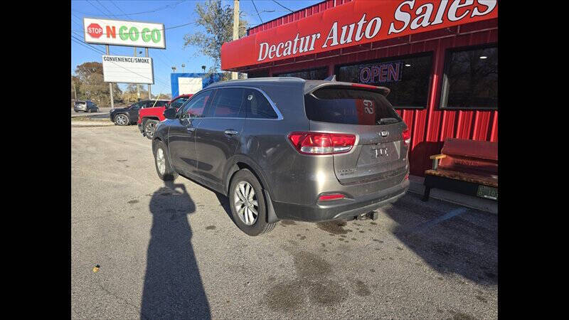 2016 Kia Sorento LX