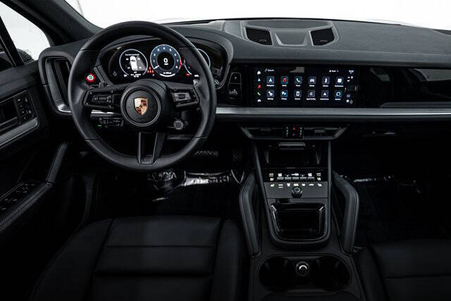 2025 Porsche Cayenne