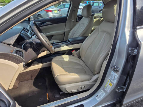 2017 Lincoln MKZ Reserve