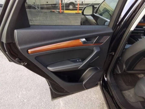 2021 Audi Q5 quattro Premium Plus 45 TFSI