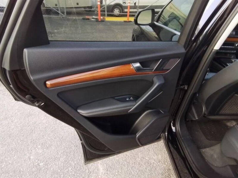 2021 Audi Q5 quattro Premium Plus 45 TFSI