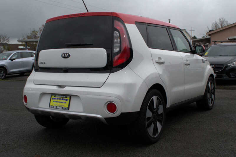 2017 Kia Soul +