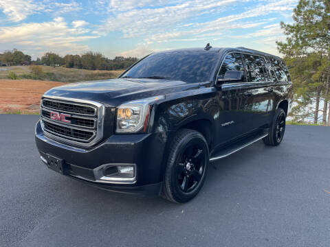 2020 GMC Yukon XL for sale at BILL HANCOCK MOTORS LLC in Albertville AL