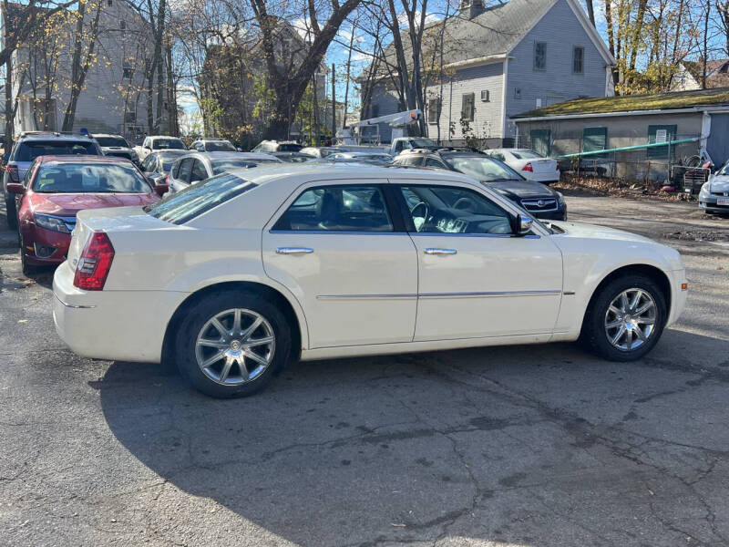 2010 Chrysler 300 Touring