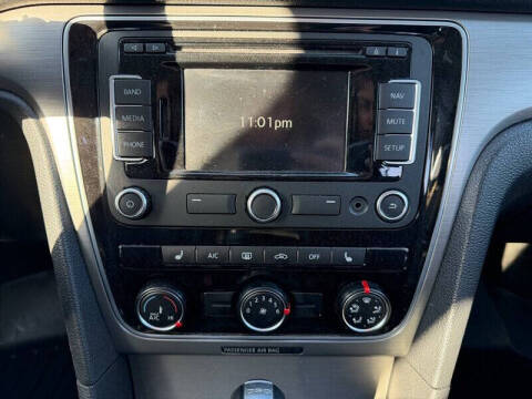 2015 Volkswagen Passat