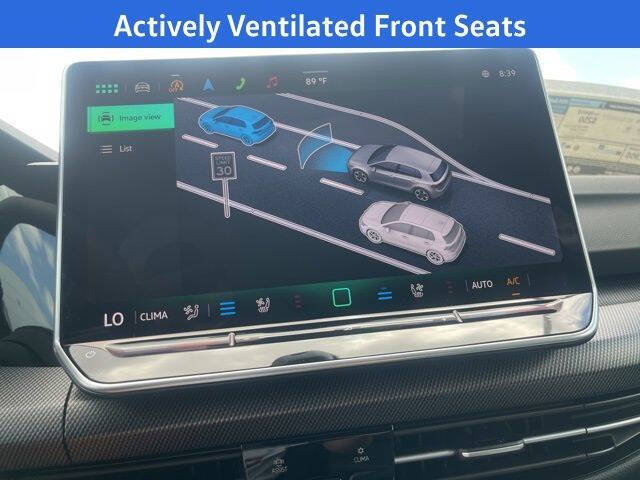 2025 Volkswagen Golf GTI SE